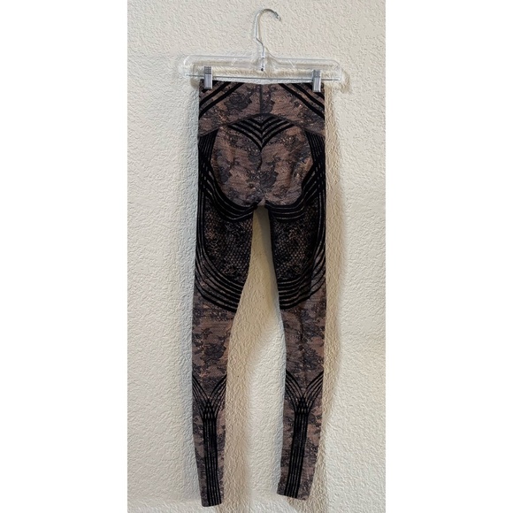 Savage X Fenty Leggings Lace High Rise Athleisure Sporty Black Small - Picture 2 of 12